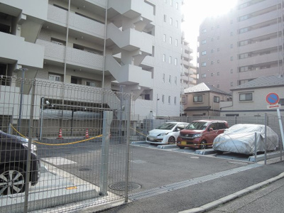 【駐車場】 | プライム横浜生麦 | 駐車場