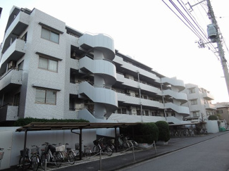 【外観】 | JR京浜東北線「鶴見」駅よりバス9分「末吉小学校前」停歩2分！