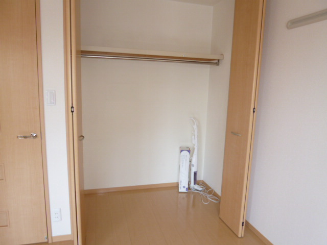 ソレイユ水江の収納|クローゼット