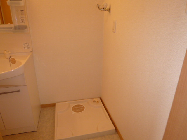 ソレイユ水江のその他|洗濯機置き場