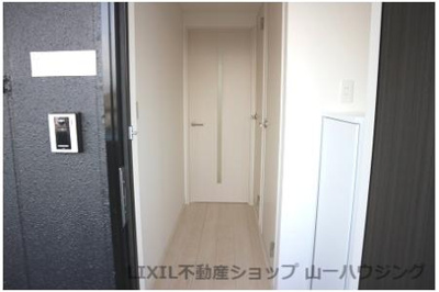 【玄関】 | プランドール | 玄関内１