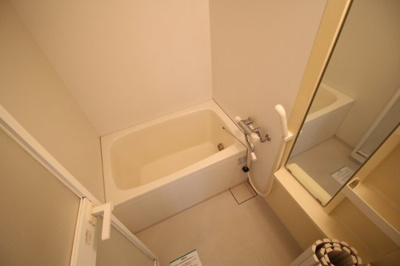 【浴室】 | シャトラン久保