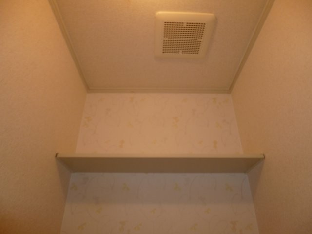 フォンティーヌEのトイレ|トイレ棚