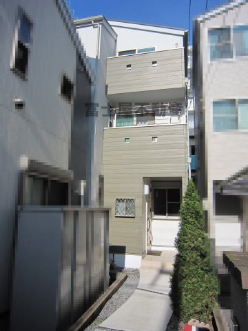 板橋区本町中古一戸建ての外観