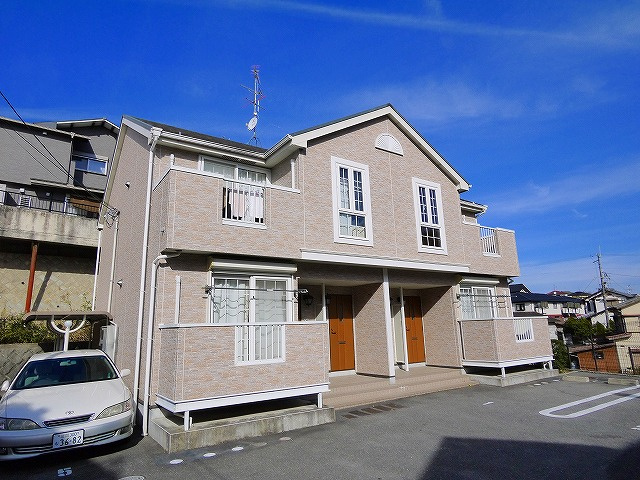 ラッフィナートA（疋田町）の外観|おしゃれな外観です