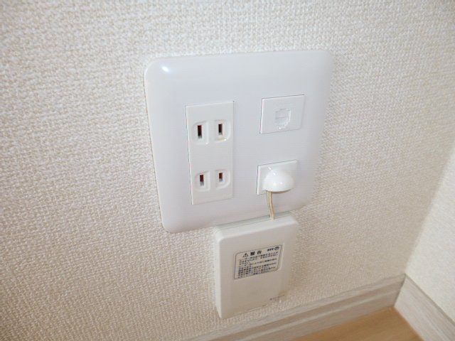 ハイツ宏陽の設備|電話モジュラー