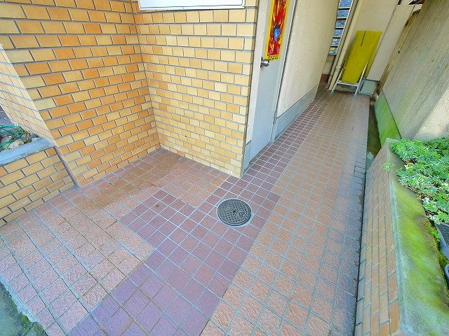 中大路ビル（北）のエントランス|エントランスです