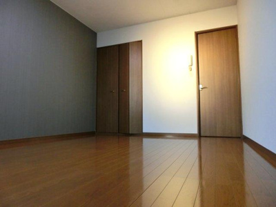 【居間・リビング】 | プレジール天神 | ※前回募集時の写真となります。