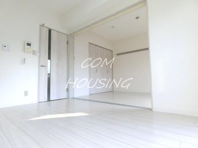 【居間・リビング】 | エスタシオン渋谷