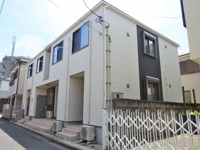 フローラ東小岩の外観