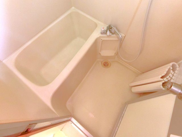 コーポジュンの浴室