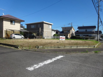 歩道付メイン道路に面した北西角地／清風大団地の画像