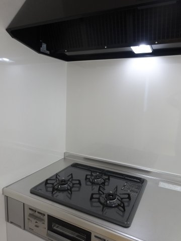 大仲売布メゾンドムールのキッチン