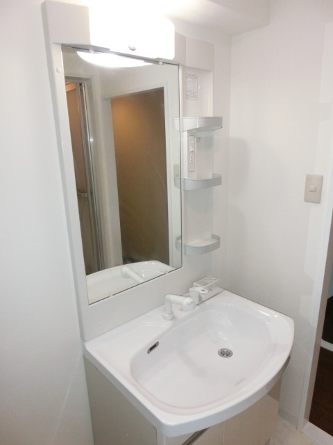 セゾン木川の独立洗面台