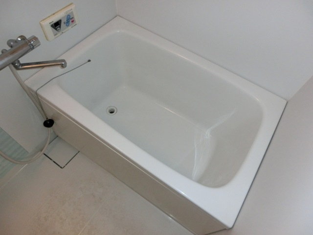 セゾン木川の浴室