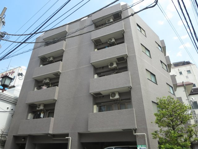 ファミールシャトレ小岩の外観