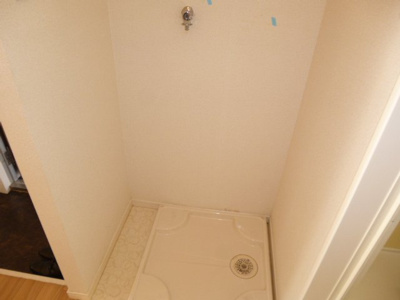 【その他】 | プレジール三宅Ａ | 洗濯機置き場