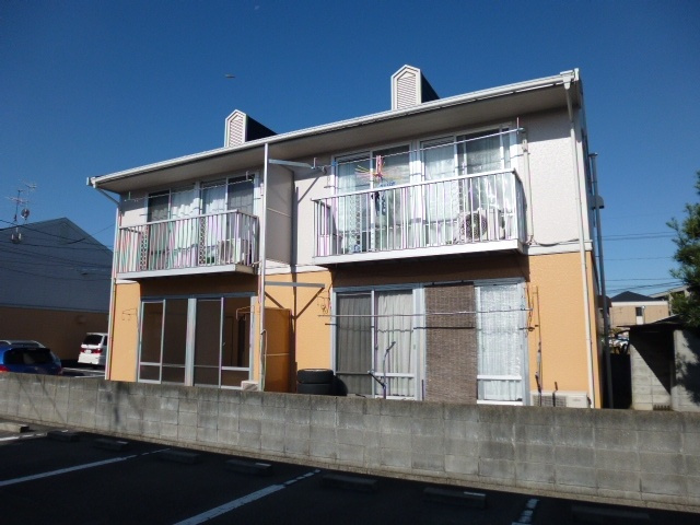 プレジール三宅Ａの外観