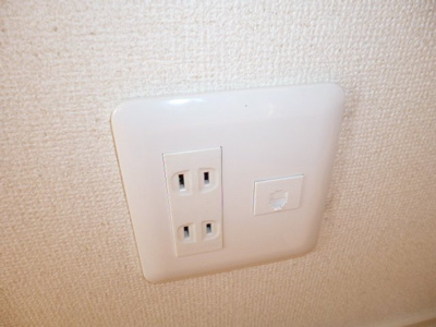 【設備】 | プレジール三宅Ａ | 電話モジュラー