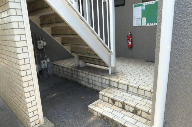 セジュール松原のロビー|１F廊下