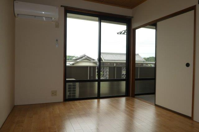 セジュール松原の居間・リビング|洋室