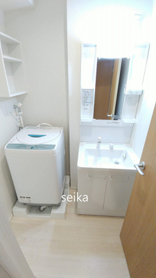 【独立洗面台】 | オリーブハウスⅦ | ※参考写真　現況優先　反転タイプ