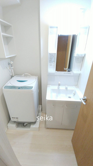 【独立洗面台】 | オリーブハウスⅦ | ※参考写真　現況優先　反転タイプ