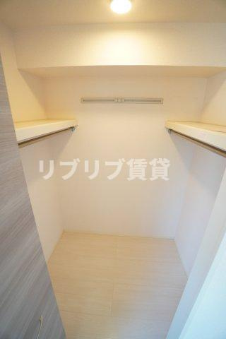 バードネイチャー　A棟の収納