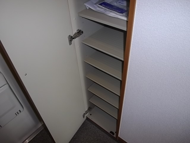 アンプルールフェールグランディオーズの玄関