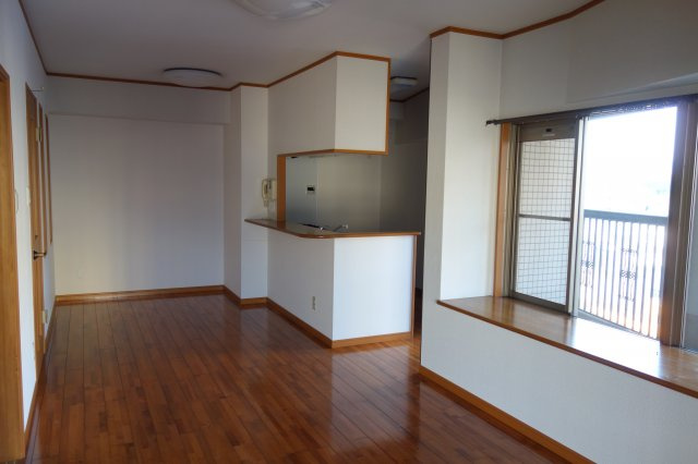 サンガーデン恵美須の居間・リビング