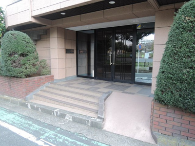 【エントランス】 | エンゼルハイム十日市場 | エントランス部分