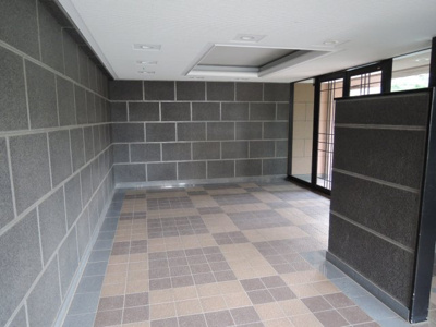 【エントランス】 | エンゼルハイム十日市場 | エントランス部分