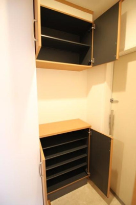 【収納】 | ポンデュガール | シューズボックス