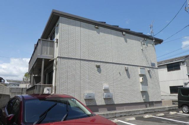 倉敷市中庄のアパートの外観