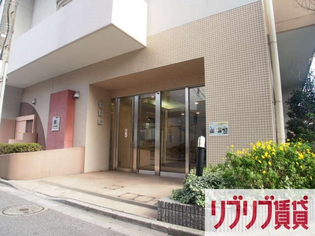 ウィルテラス千葉中央のエントランス