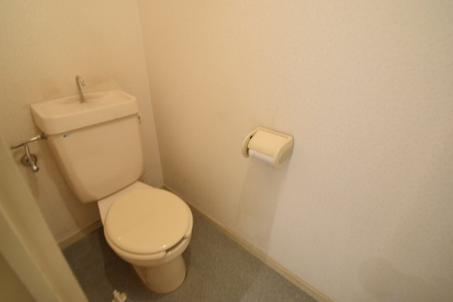 クレール市川のトイレ|綺麗なトイレです