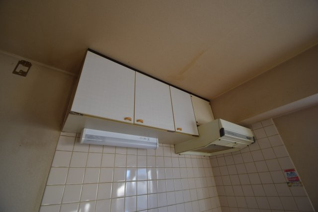 クレール市川のキッチン|キッチン上部収納