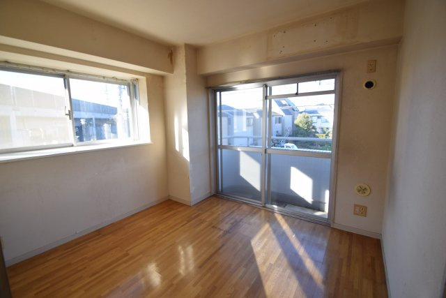 クレール市川の寝室|閑静な住宅街です