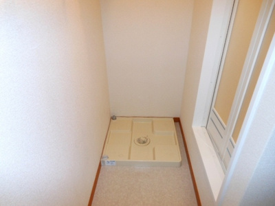 【その他】 | レオパレスヴィラージュ長洲Ⅱ | 室内洗濯機置場