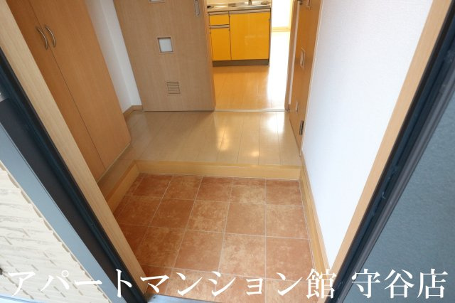 Dearcourtの玄関