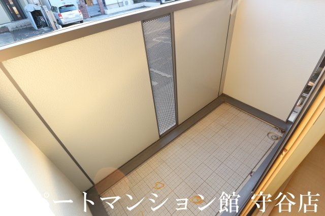 Dearcourtのバルコニー