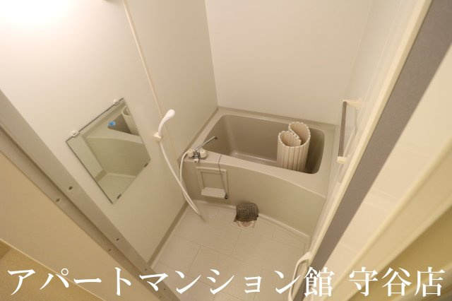 Dearcourtの浴室