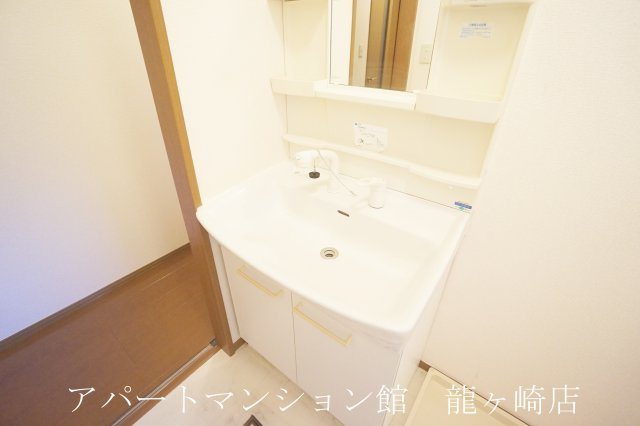プリマベーラBの独立洗面台