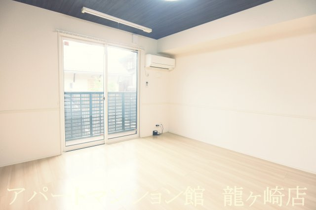 wildflowerの居間・リビング