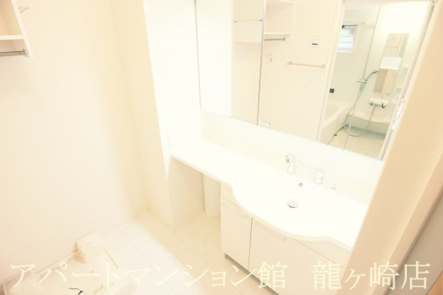 wildflowerの独立洗面台