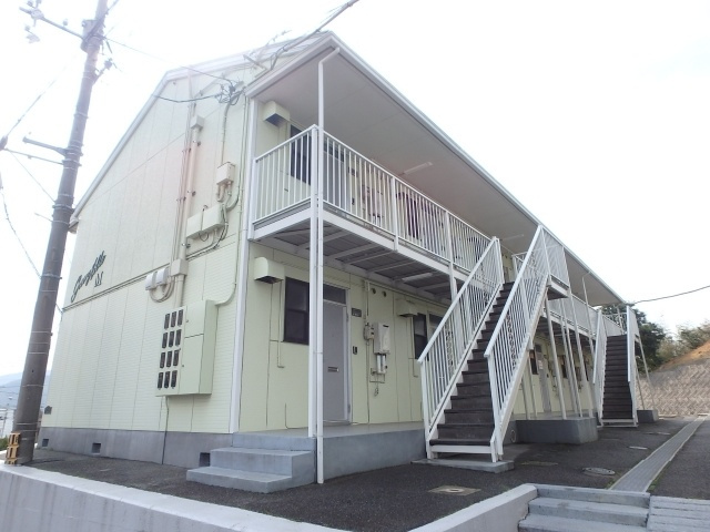 グリーンヒルズの外観|グリーンヒルズ（藤戸町天城　賃貸アパート）外観