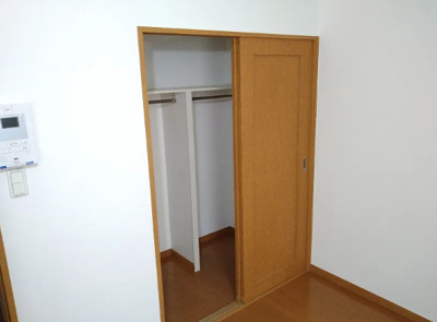 【収納】 | 羽根木 | 1Fフローリング
2Fカーペット