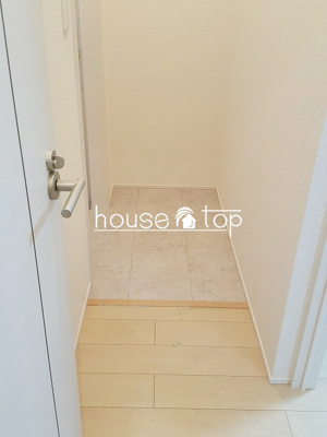 【玄関】 | フジパレス武庫川Ⅱ番館