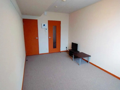 【内装】 | プランタンソレイユ | 1階はフローリング、2階以上はカーペットタイプとなります。