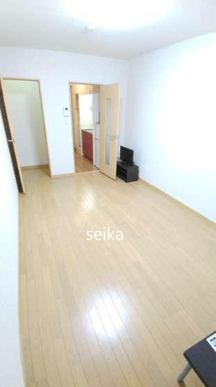 【内装】 | プランタンソレイユ | 1階はフローリング、2階以上はカーペットタイプとなります。